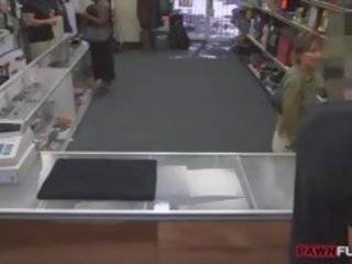 Customers Wife Screwed By lascivious Pan Man In The Backroom