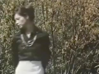 Greedy sestry 1975: sestry on-line xxx video film b5